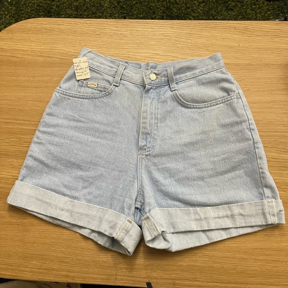 Vintage Riders by LEE denim shorts - Picture 4 of 6